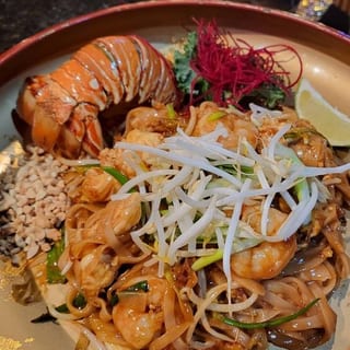 Lobster Pad Thai